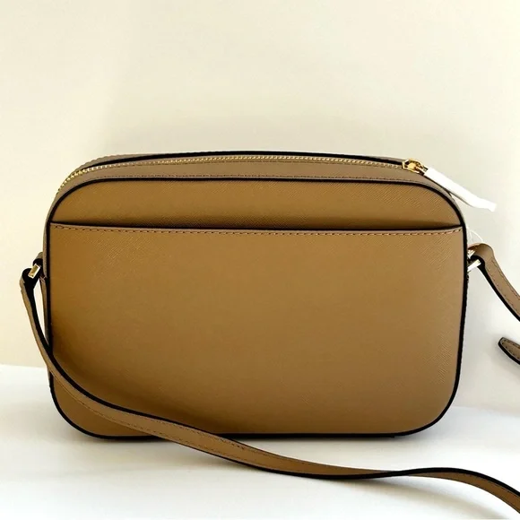 🌸NWT Michael Kors Jet Set Large Camel Crossbody With Chain - Picture 12 of 13